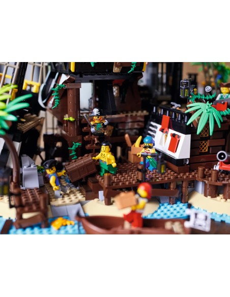 Lego Ideas - I pirati di Barracuda Bay - 21322