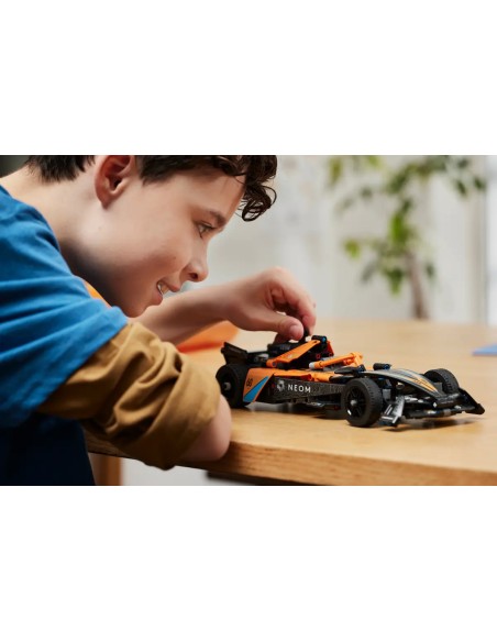 Lego - Technic - NEOM McLaren Formula E Race Car - 42169