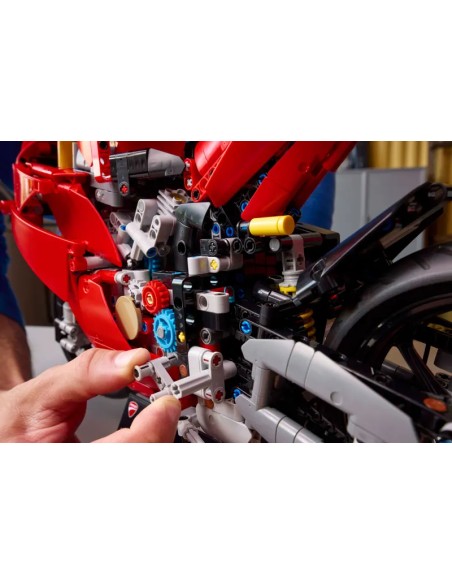 Lego - Technic - Motocicletta Ducati Panigale V4 S - 42202